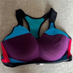 Victoria’s Secret Sports Bra, 34DDD